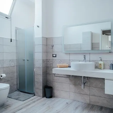 La Pavoncella Apartment *